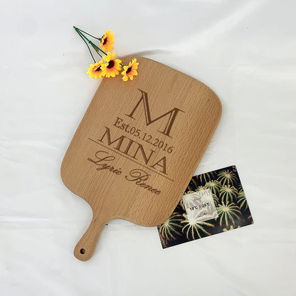 Beautifully engraved wooden cutting board customized for weddings, ideal as a meaningful and memorable gift.